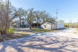 703 E 21st St, Cisco, TX 76437 - Photo 32