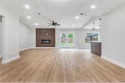 6016 Jacqueline Road, Fort Worth, TX 76112 - Photo 6
