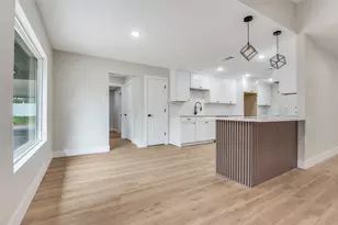 6016 Jacqueline Rd, Fort Worth, TX 76112 - Photo 10