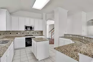 10114 Cecile Dr, Frisco, TX 75035 - Photo 6