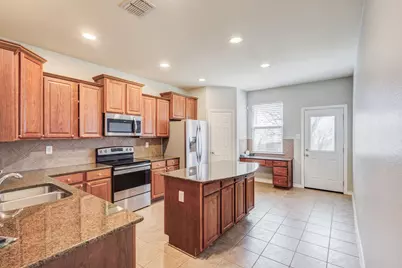 909 Grant Street, Burleson, TX 76028 - Photo 18