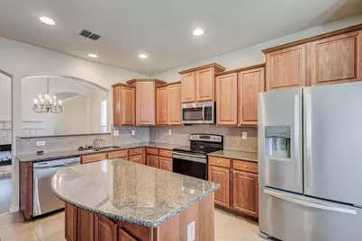 909 Grant Street, Burleson, TX 76028 - Photo 20