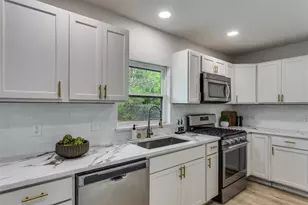 3716 Clotell Dr, Fort Worth, TX 76119 - Photo 12