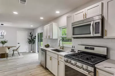 3716 Clotell Drive, Fort Worth, TX 76119 - Photo 14