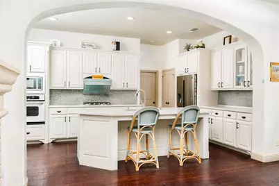 6527 Barcelona, Irving, TX 75039 - Photo 10