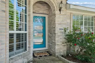 1304 Dearborn Rd, Allen, TX 75002 - Photo 2