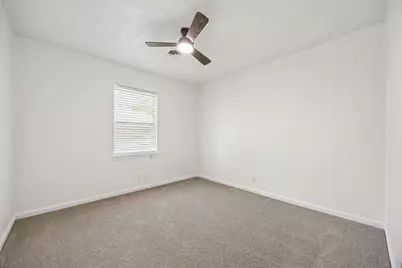 721 Danish Drive, Grand Prairie, TX 75050 - Photo 20