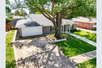 606 Burnwood Drive, Irving, TX 75062 - Photo 2