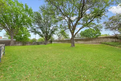 357 S Lindenwood, Hewitt, TX 76643 - Photo 26