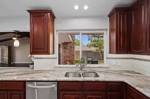 2616 Pin Oak Ln, Plano, TX 75075 - Photo 16