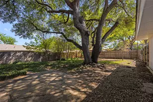 2616 Pin Oak Ln, Plano, TX 75075 - Photo 24