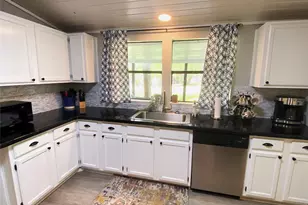 184 Beachwood Dr, Mabank, TX 75156 - Photo 14