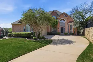 3201 Shadow Wood Cir, Highland Village, TX 75077 - Photo 2