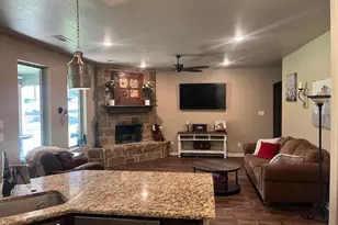 160 Oakwood Hls Dr, Paradise, TX 76073 - Photo 22