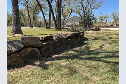 160 Oakwood Hills Drive, Paradise, TX 76073 - Photo 10