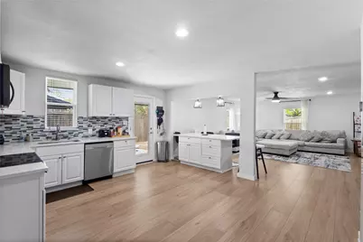 701 Milky Way, Garland, TX 75040 - Photo 8