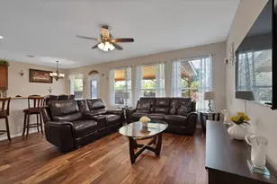 3209 Silver Point Ct, Mansfield, TX 76063 - Photo 10