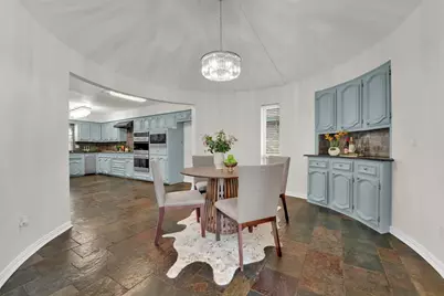 9511 Robin Meadow Drive, Dallas, TX 75243 - Photo 16