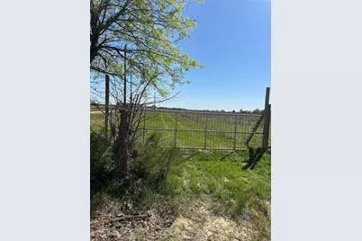 1111 County Road 2805, Honey Grove, TX 75446 - Photo 6