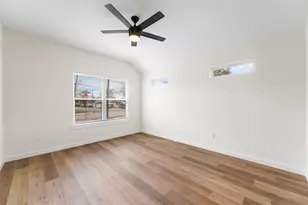 2434 Iroquois St, Dallas, TX 75212 - Photo 22