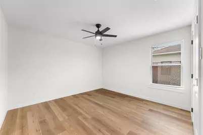 2434 Iroquois Street, Dallas, TX 75212 - Photo 28