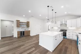 2434 Iroquois St, Dallas, TX 75212 - Photo 14