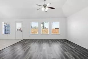 424 Shady Shore Ln, Crowley, TX 76036 - Photo 20