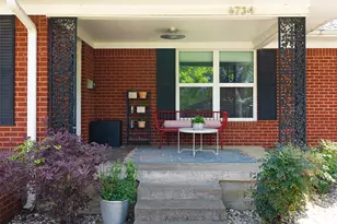 6734 Blessing Dr, Dallas, TX 75214 - Photo 2