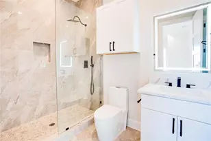 3611 S Versailles Ave, Dallas, TX 75209 - Photo 26