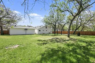 5318 Trentman St, Fort Worth, TX 76119 - Photo 26