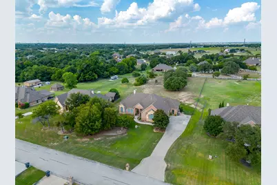 13041 Stacey Valley Drive, Azle, TX 76020 - Photo 40