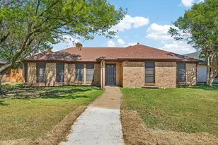 3425 7th St, Sachse, TX 75048 - Photo 1