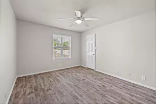 3711 Quail Run, Granbury, TX 76049 - Photo 18