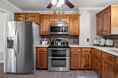 3711 Quail Run, Granbury, TX 76049 - Photo 10