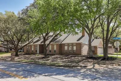 3704 Cross Bend Drive, Arlington, TX 76016 - Photo 2