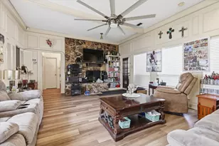 604 S Briarcrest Dr, Richardson, TX 75081 - Photo 6