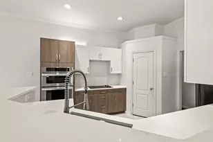 7033 Ridge Crest Dr, North Richland Hills, TX 76182 - Photo 10