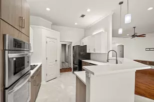 7033 Ridge Crest Dr, North Richland Hills, TX 76182 - Photo 8