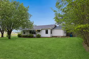 597 E Main St, Van, TX 75790 - Photo 1