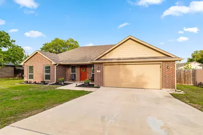 424 N Cedar Street, Springtown, TX 76082 - Photo 28