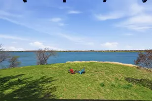 13280 Beach Club Rd, The Colony, TX 75056 - Photo 2