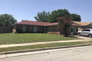 210 Nettletree St, Arlington, TX 76018 - Photo 1