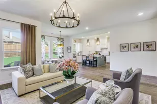 602 Sterling Dr, Benbrook, TX 76126 - Photo 4