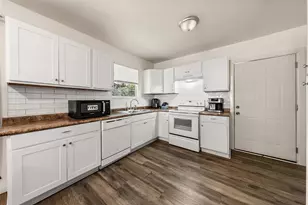 3324 Ethel Ave, Waco, TX 76707 - Photo 6