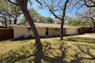 721 Briarwood Ln, Hurst, TX 76053 - Photo 18