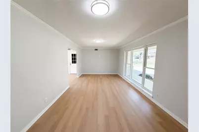 721 Briarwood Lane, Hurst, TX 76053 - Photo 4