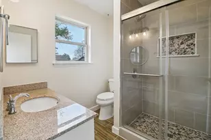 2126 Versailles Dr, Carrollton, TX 75007 - Photo 22