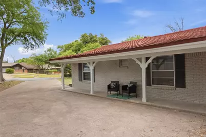 8516 La Jolla Court, Benbrook, TX 76116 - Photo 8