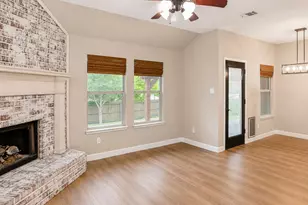 1070 Shepard Ln, Lavon, TX 75166 - Photo 8