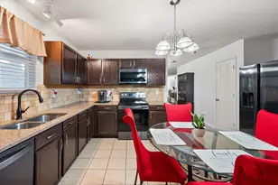 608 Flooded Gum St, Arlington, TX 76002 - Photo 6